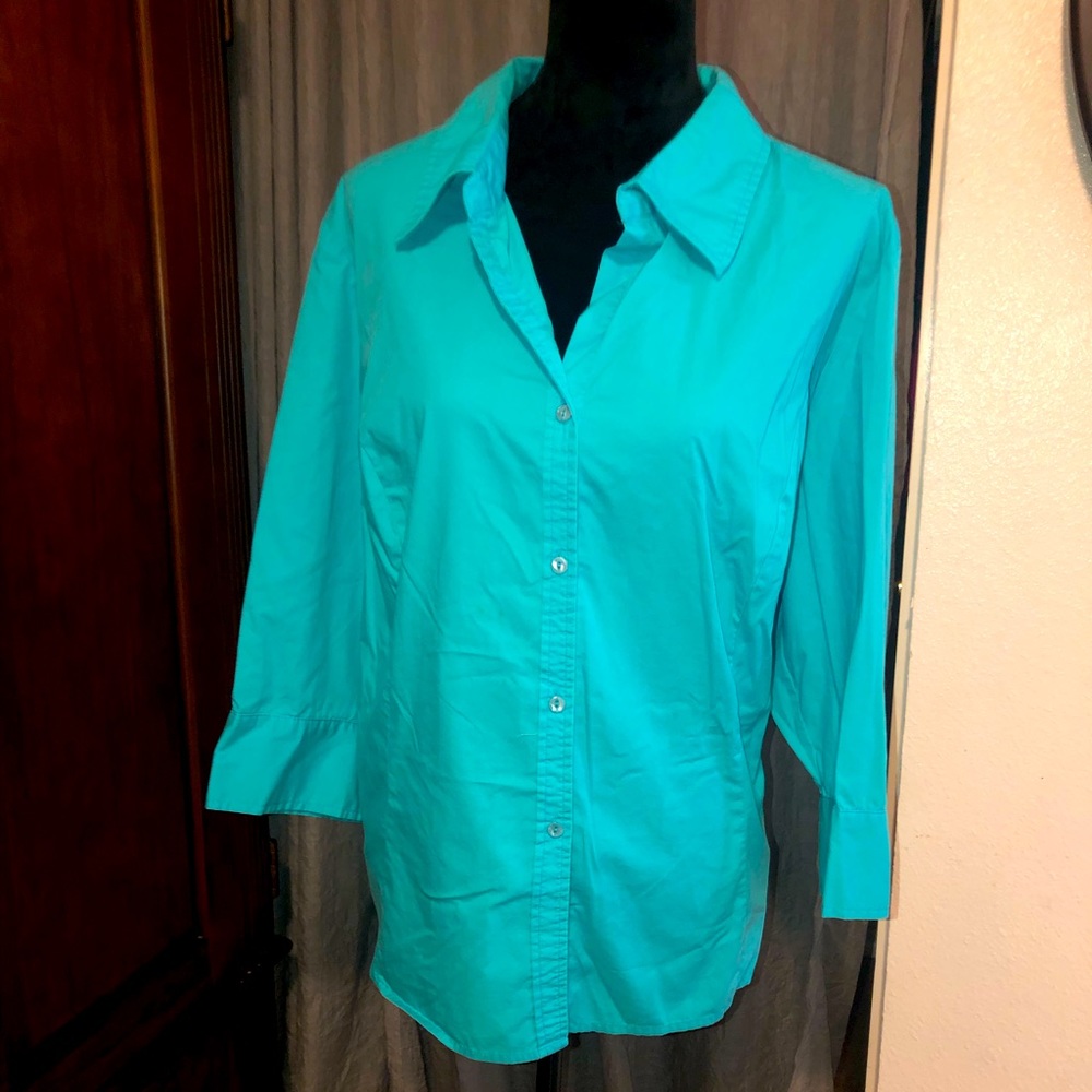 3/4 sleeve button down